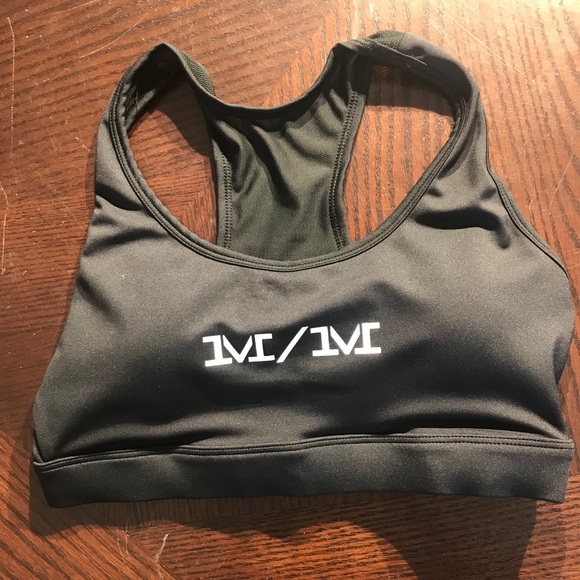 NEW Women’s sports bra - Picture 4 of 7